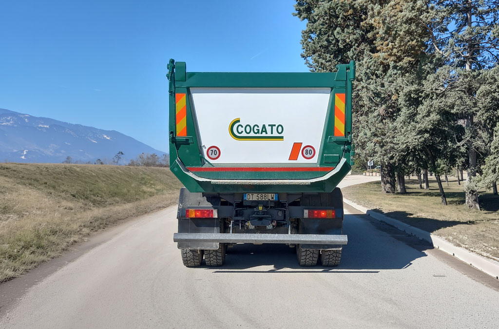 Automezzo Costruzioni Cogato