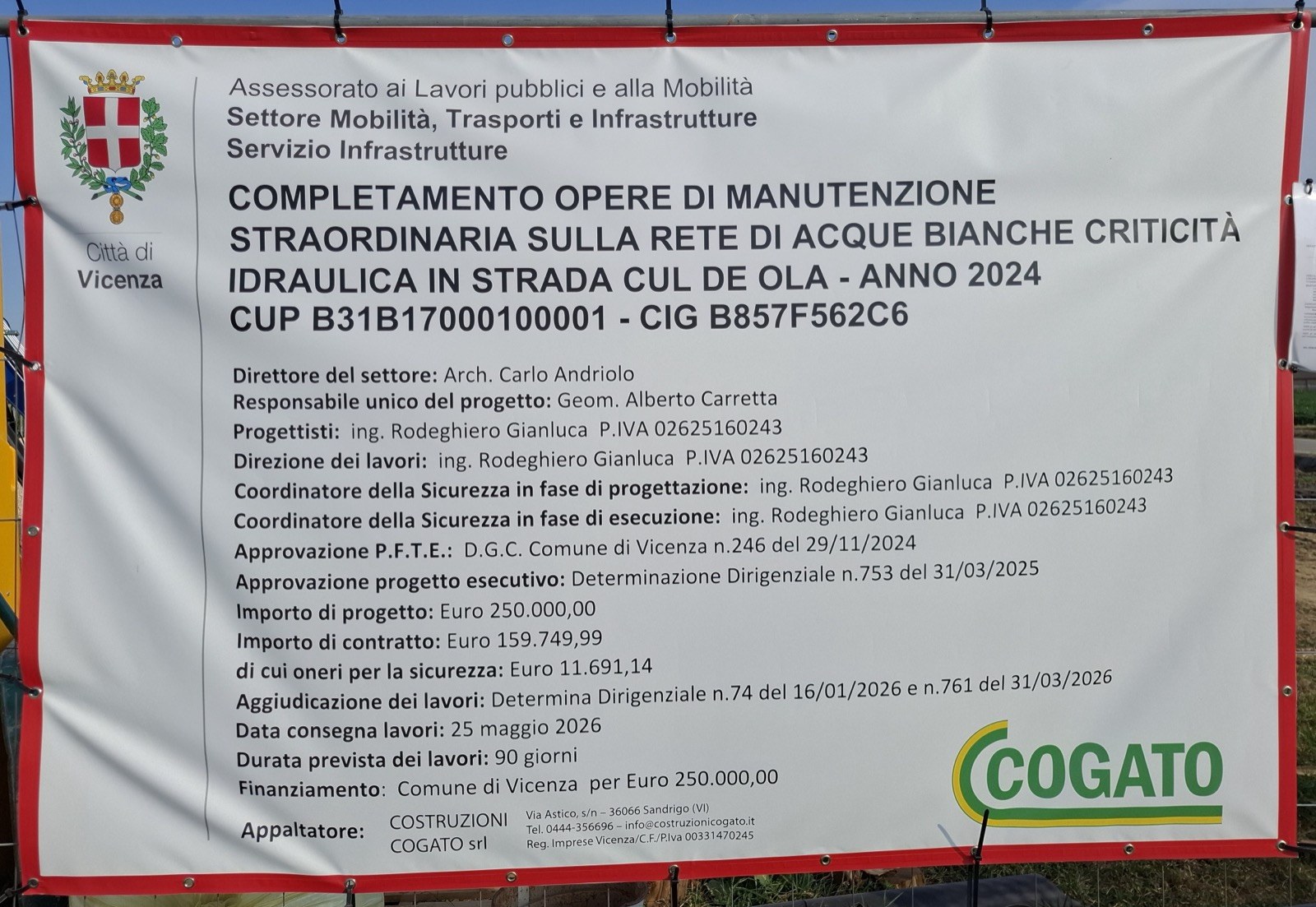 Cartello di cantiere dei lavori di manutenzione straordinaria in Strada Cul de Ola, Comune di Vicenza